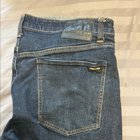 Volcom Blue Slim Jeans Classic Style - Picture 1 of 6